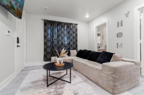 Elegant king apartment near downtown Dallas